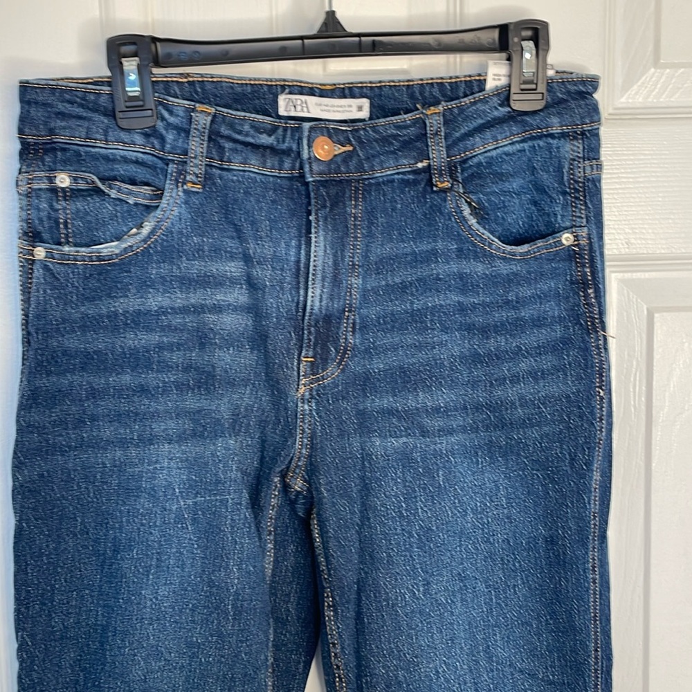 ZARA HIGH RISE SLIM FIT 5 POCKET MED BLUE WASH DENIM JEANS RAW HEM BOTTOMS SZ 8